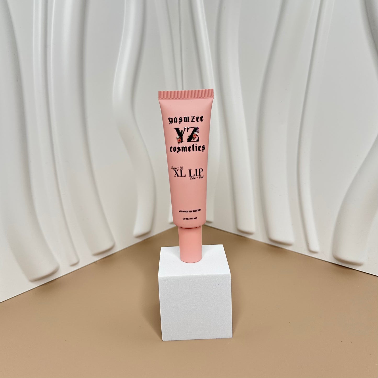 XL lip oil dream