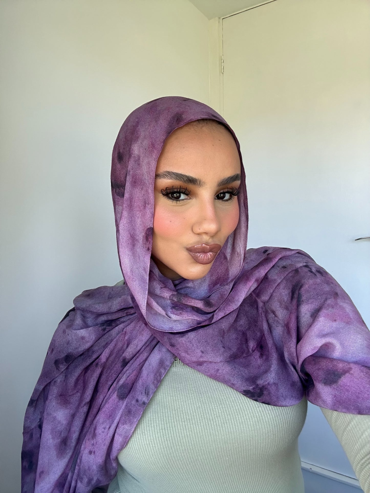 PURPLE-DYE MODAL