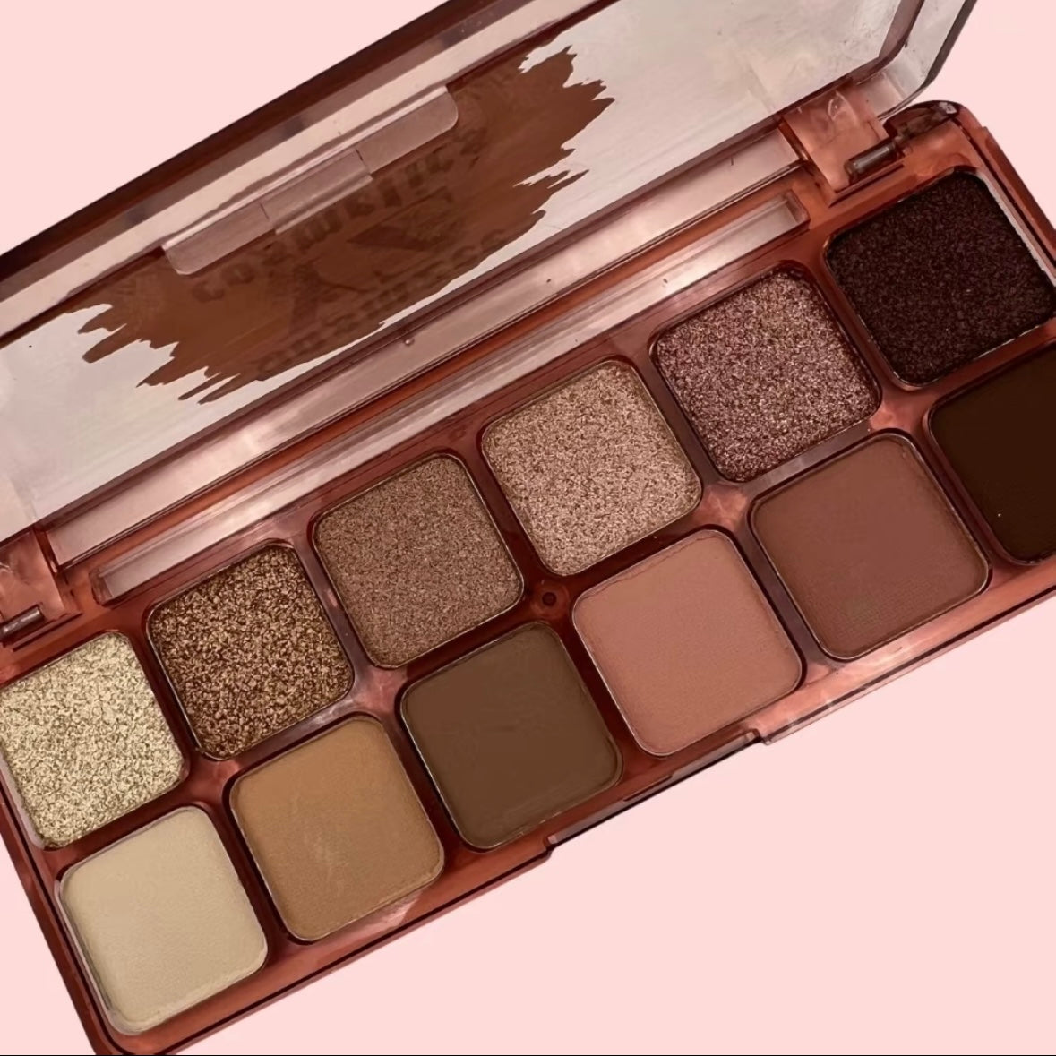 Mini eyeshadow palettes