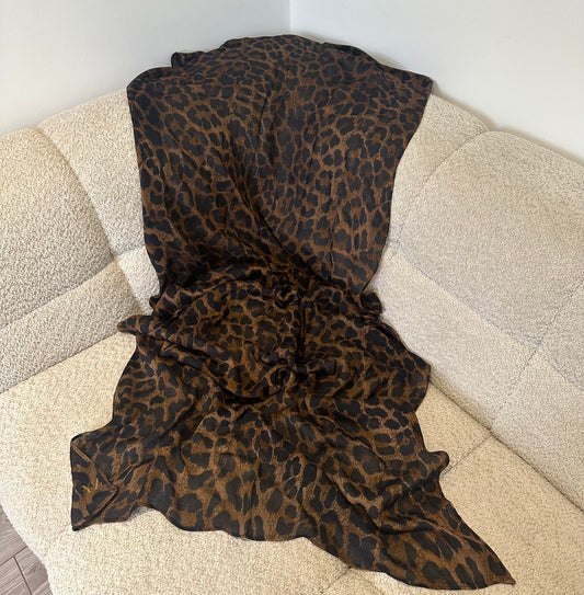 Dark leopard modal