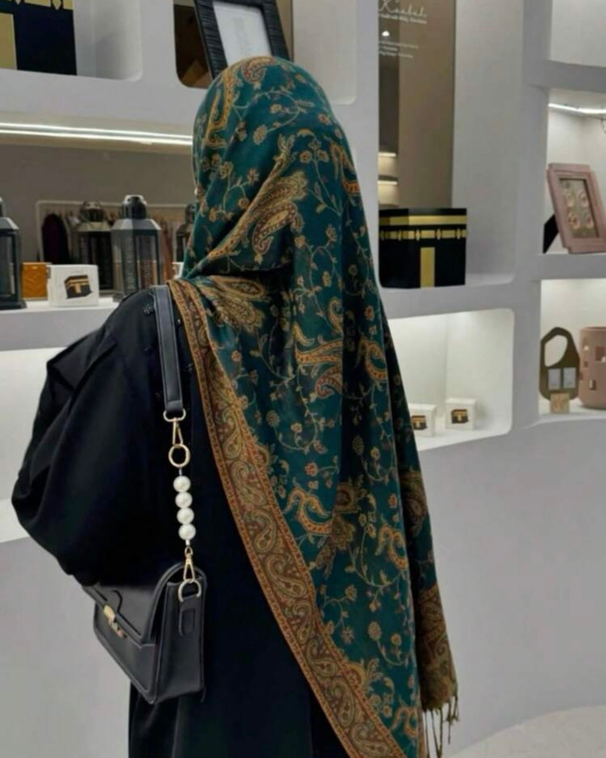 Pashmina scarves