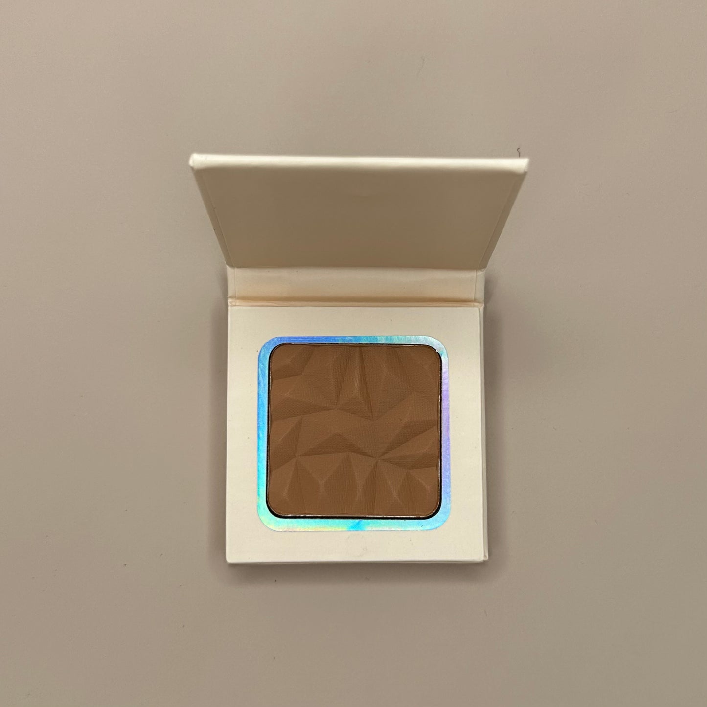 Universal bronzer